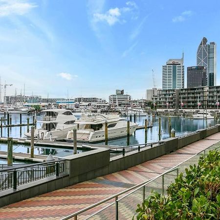 Elegant & Sunny Living With Stunning Marina Views Apartment Auckland Exterior photo